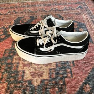 VANS LACE PLATFORMS